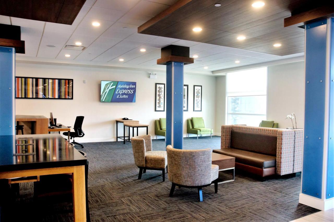 Holiday Inn Express & Suites - Edmonton Sw - Windermere By Ihg Dış mekan fotoğraf
