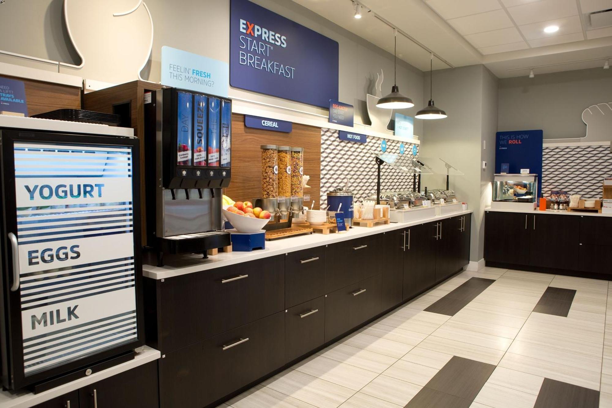 Holiday Inn Express & Suites - Edmonton Sw - Windermere By Ihg Dış mekan fotoğraf